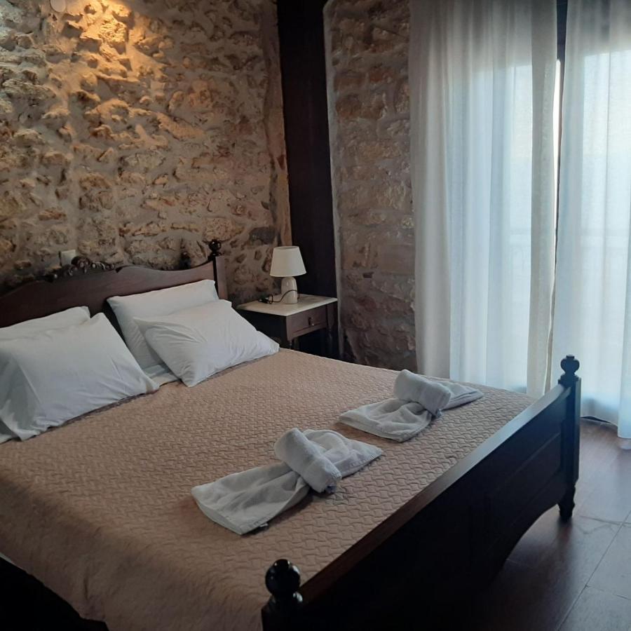 Volakas Beachfront Suites Rethymno  Exterior photo